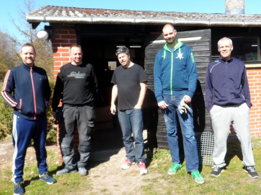 Lop 2015 Foto 1 medlemmer fra floorball - red